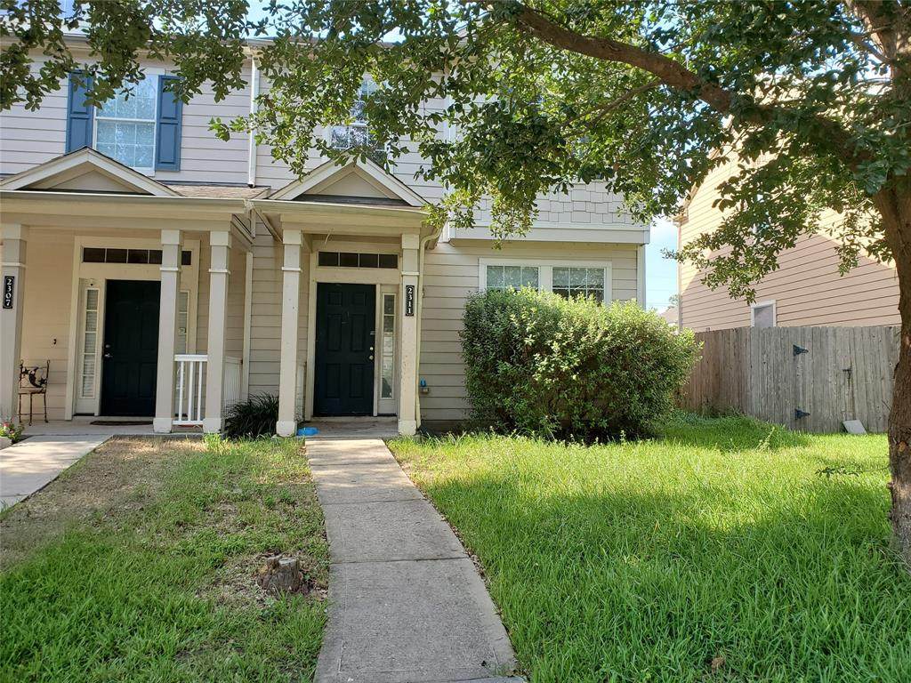 2311 Walnut Fair Lane - Photo 1 2311 Walnut Fair Lane - Photo 1