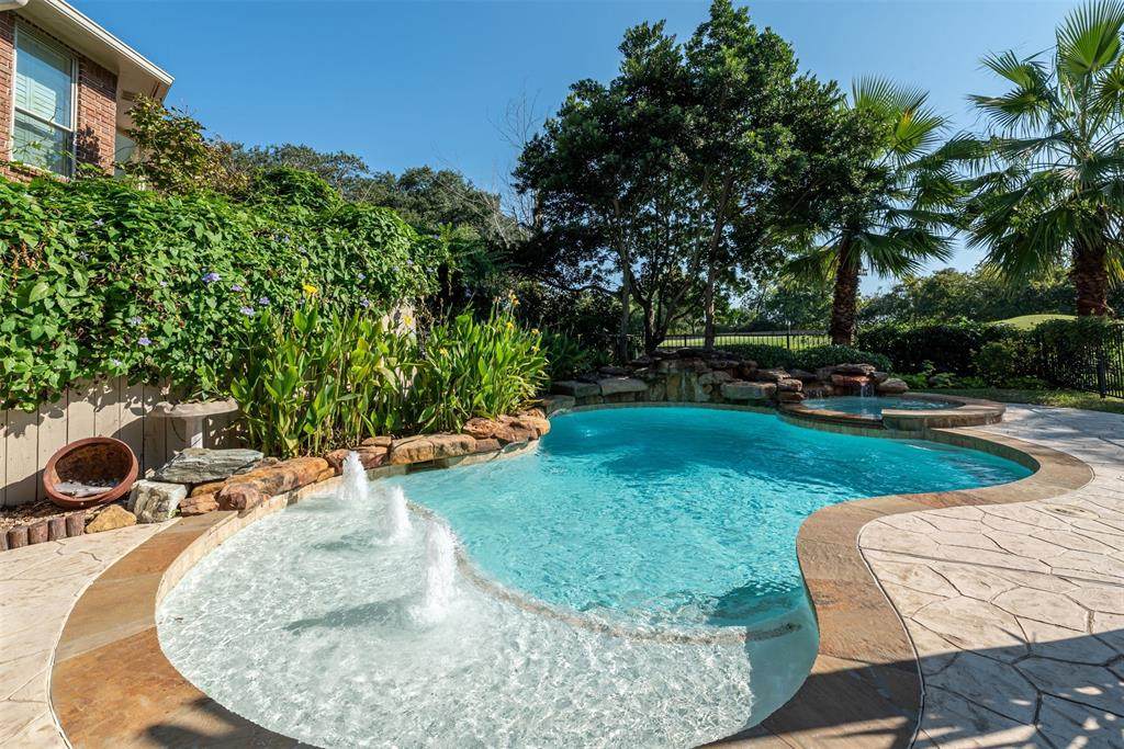 7106 Blenheim Palace Lane - Photo 1