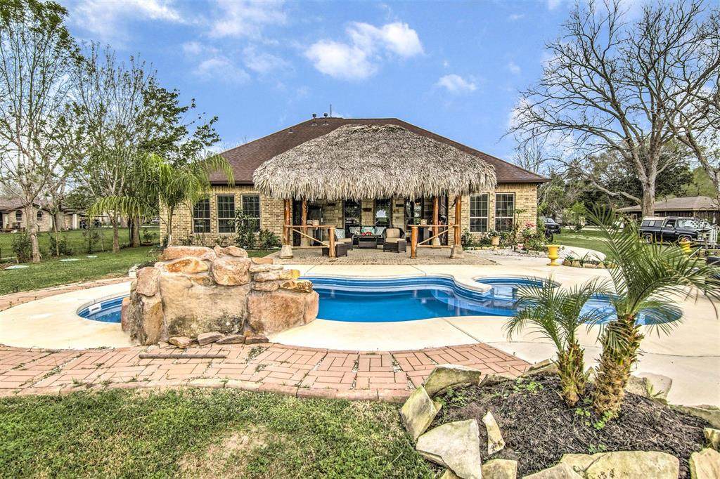 1129 County Road 147 - Photo 1