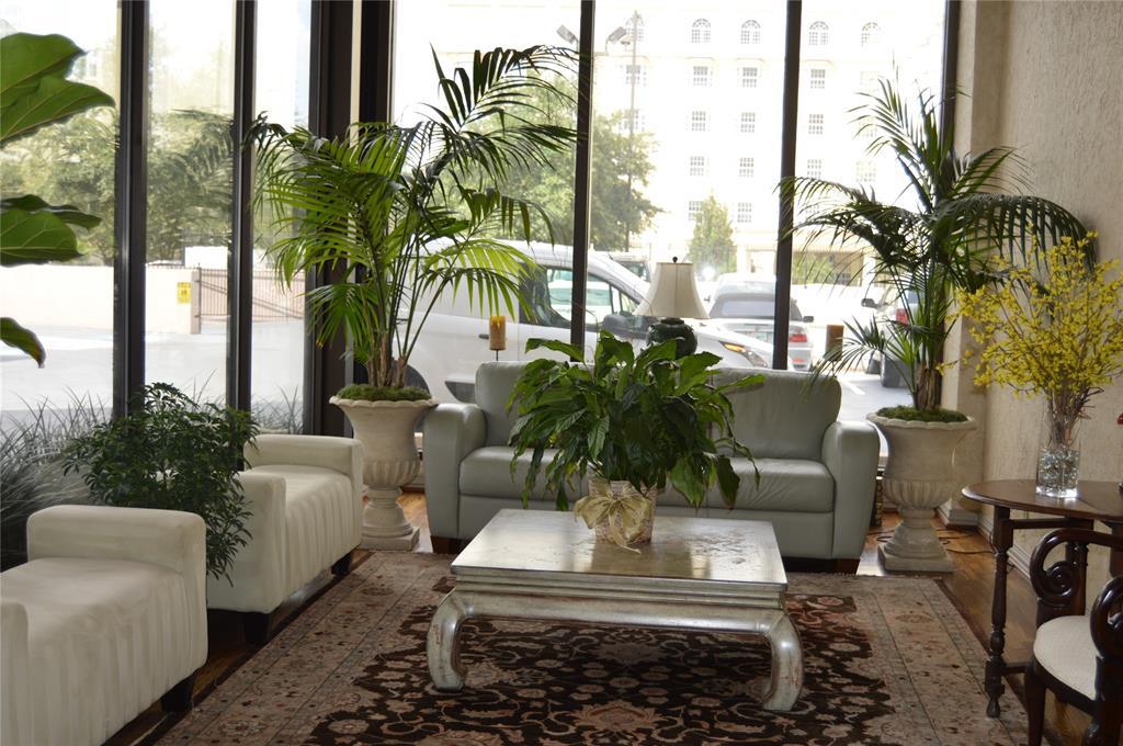 5150 Hidalgo Street - Photo 1