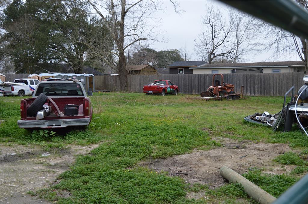 608 Ester Street - Photo 1