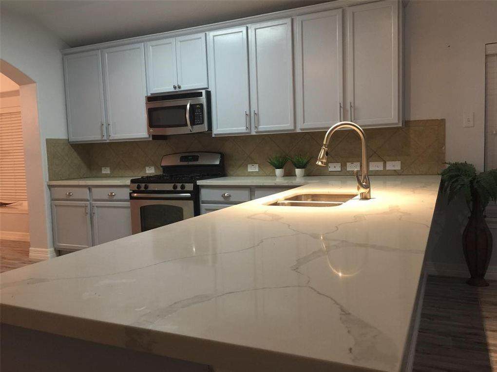 10910 Barker Gate Court - Photo 1