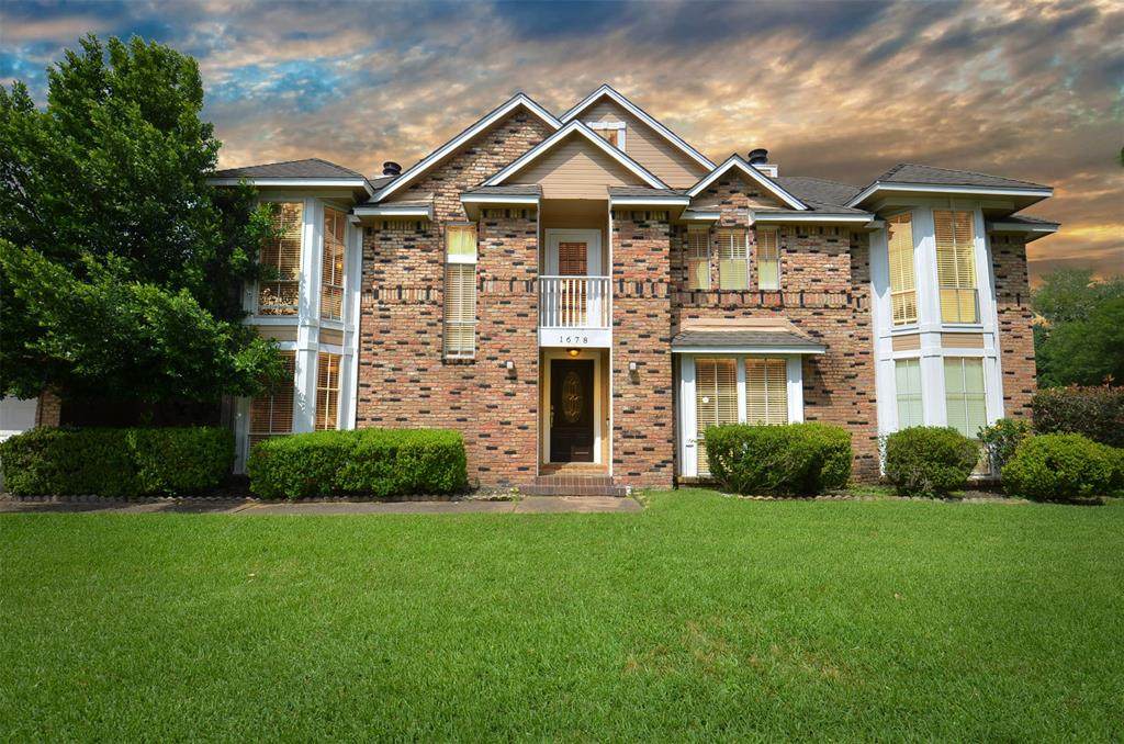 1678 Beaconshire Road - Photo 1