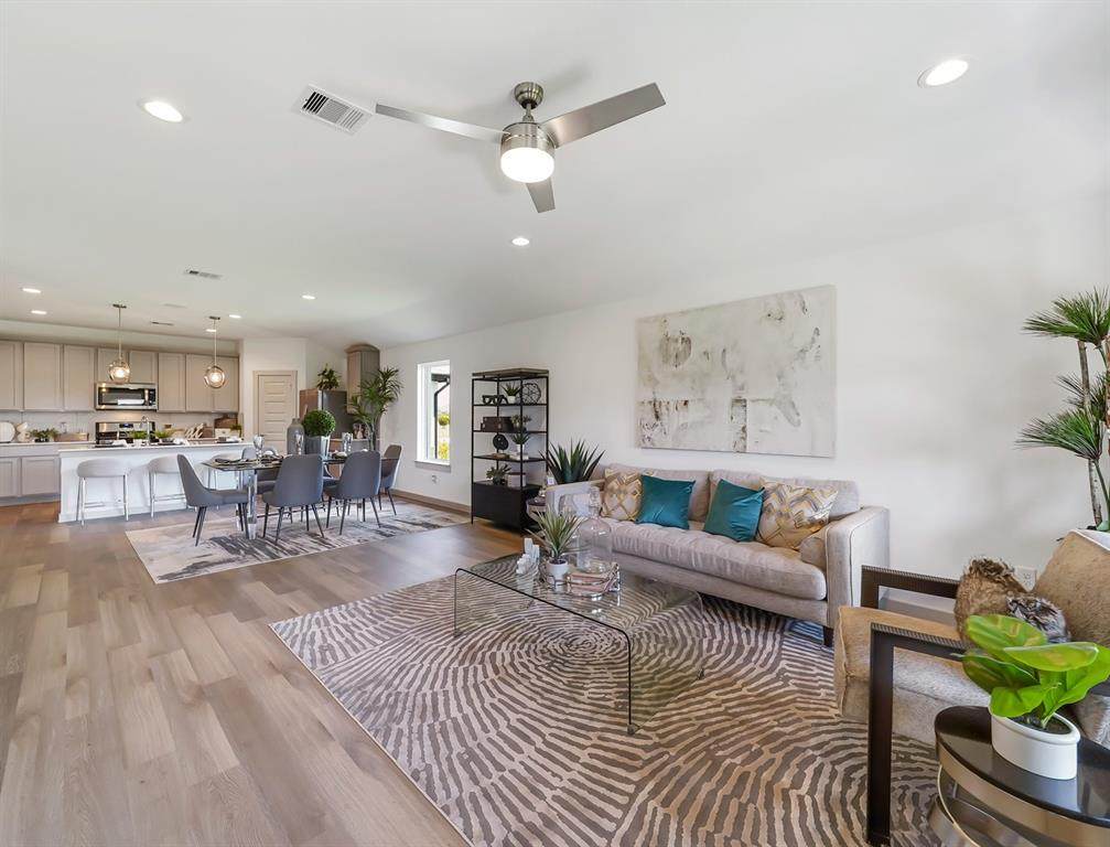 18919 Wedgewood Meadow Way - Photo 1