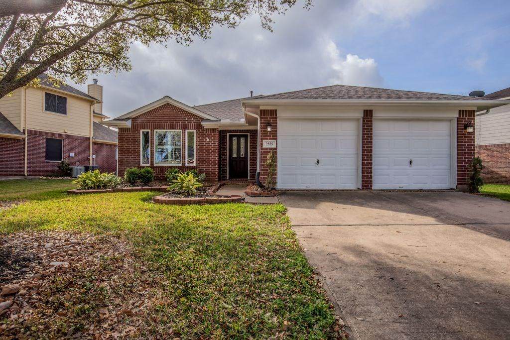 2555 Lake Dale Lane - Photo 1