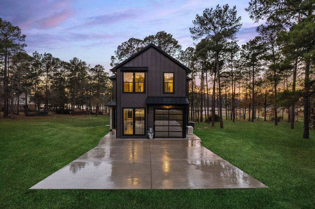 147 Brushwood Court - Photo 1