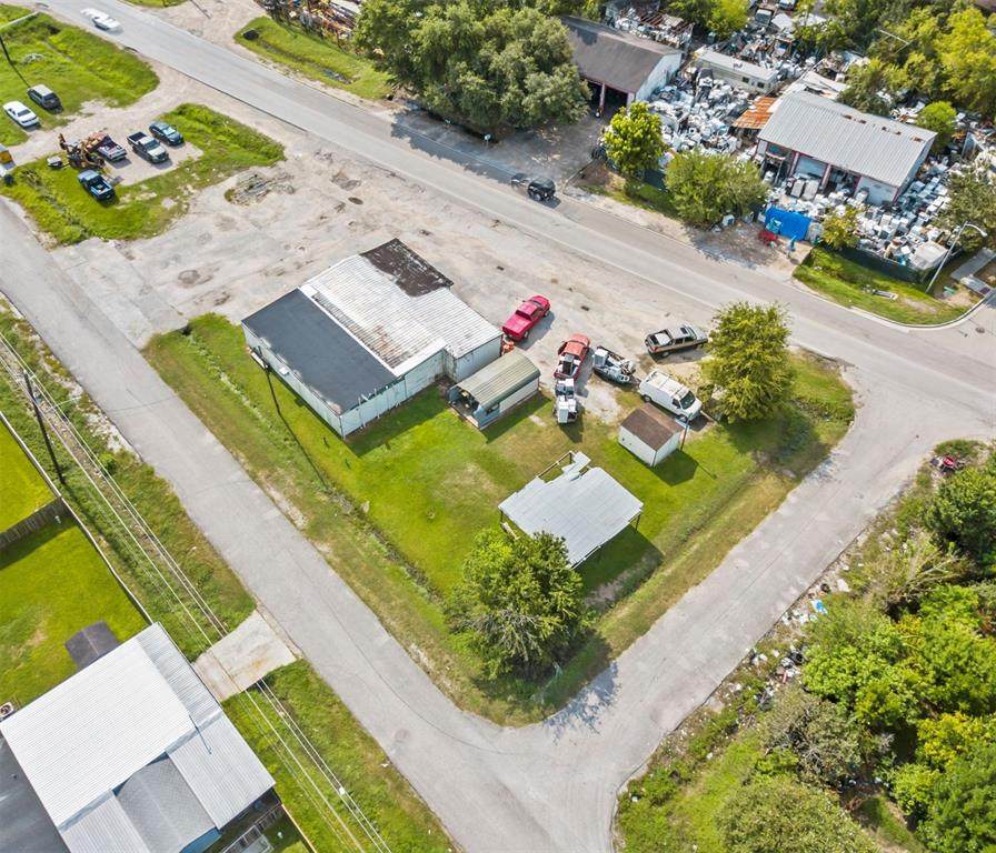 4601 Almeda Genoa Road - Photo 1
