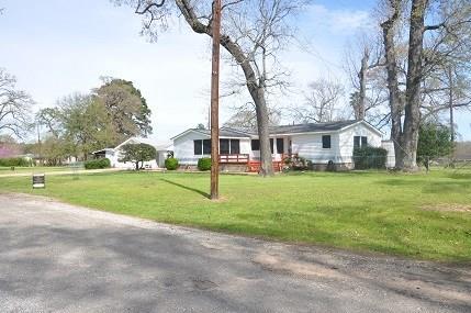 213 Monticello Street - Photo 1