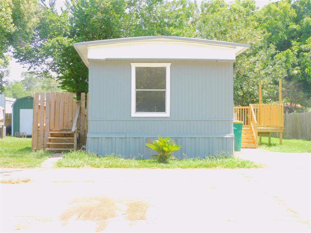 9910 Cedar Landing Drive - Photo 1