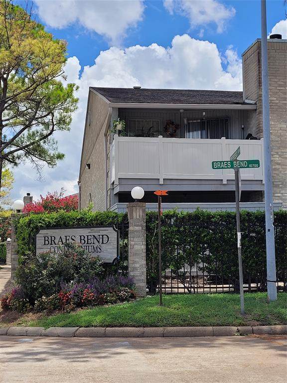 8269 Creekbend Drive - Photo 1