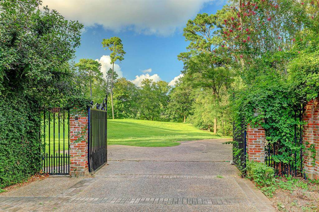 3994 Inverness Drive A - Photo 1