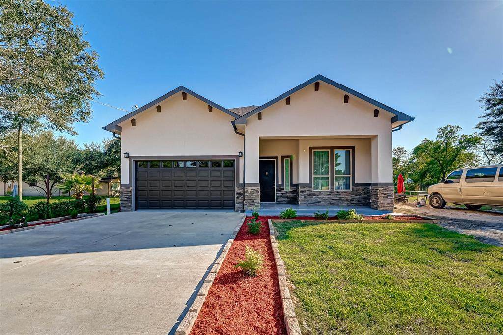 222 Sears Road - Photo 1