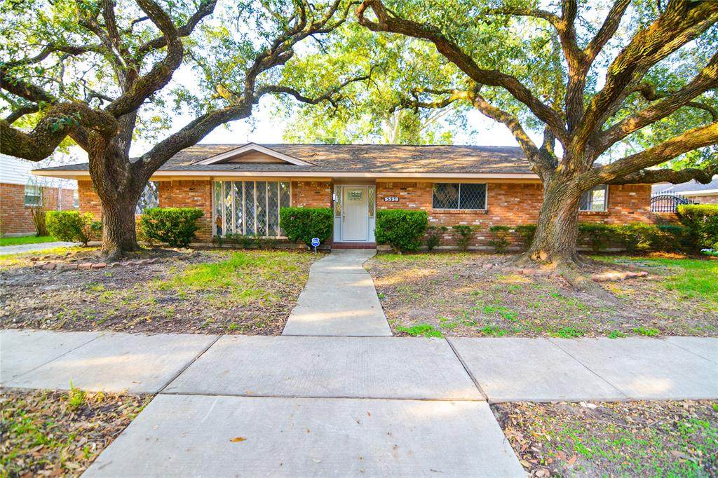 5338 Rutherglenn Drive - Photo 1