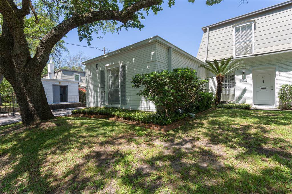 7838 Rue Carre Street - Photo 1