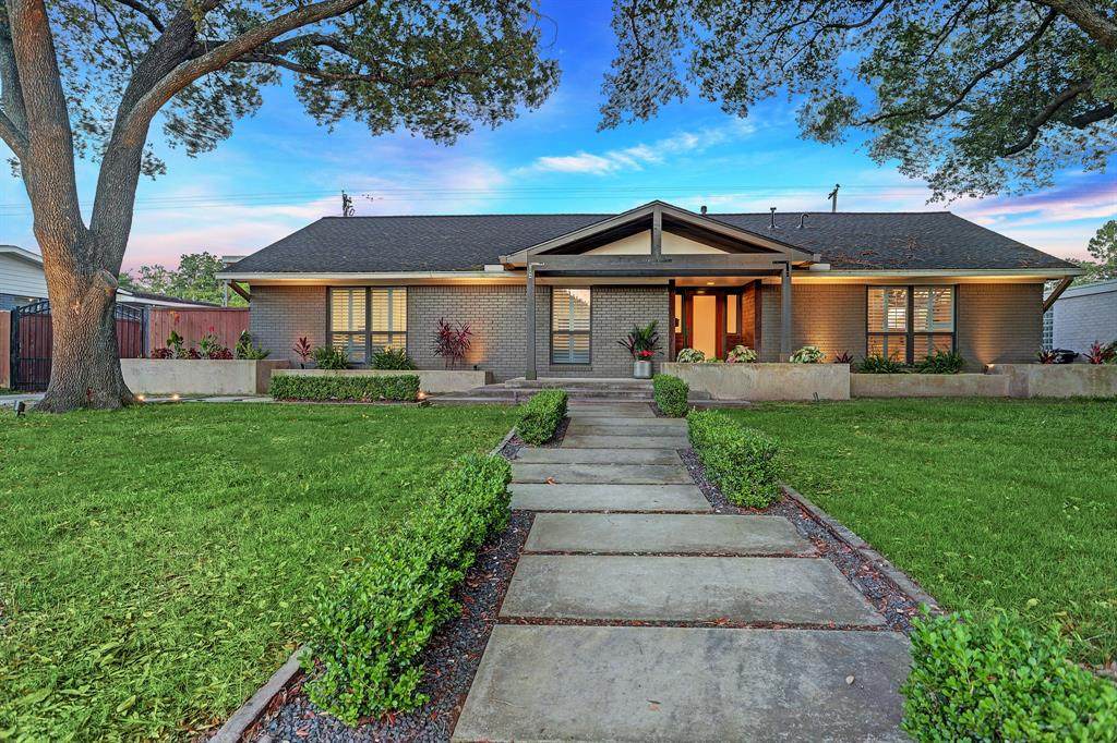 10207 Willowgrove Drive - Photo 1