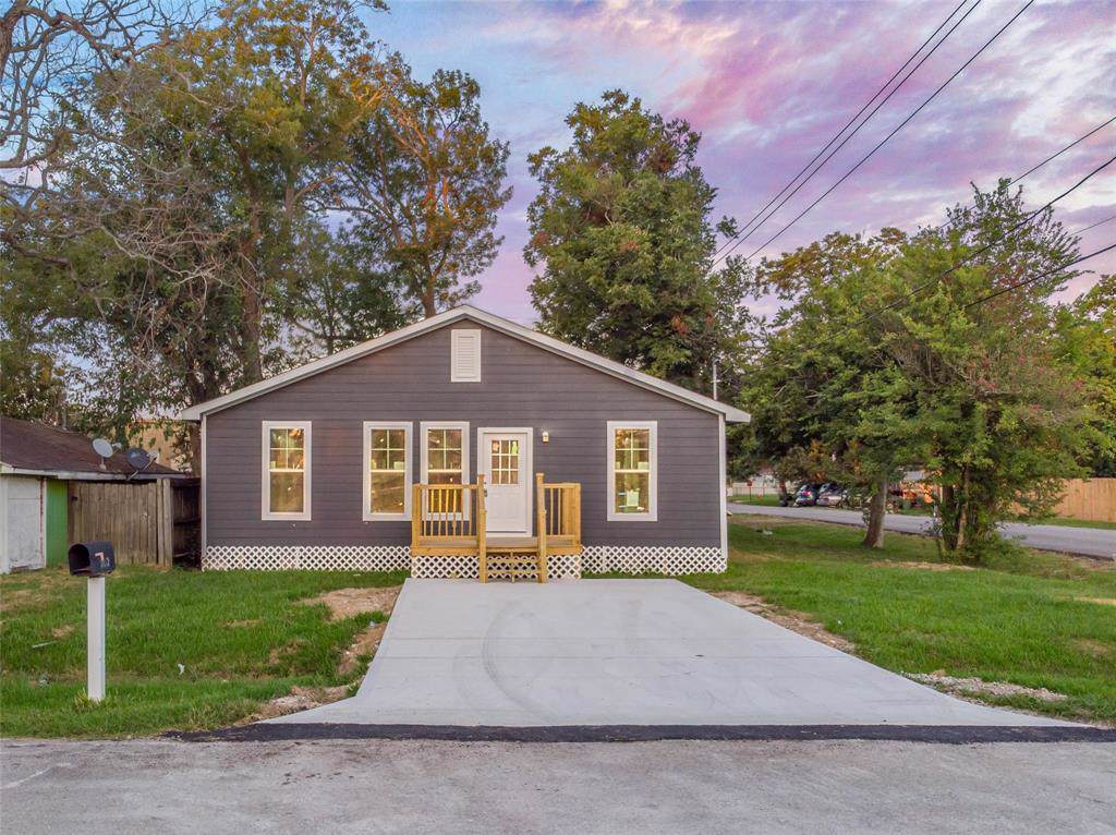202 Dr Martin Luther King Jr Drive - Photo 1