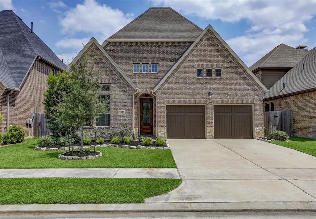 2025 Arrowood Glen Drive - Photo 1