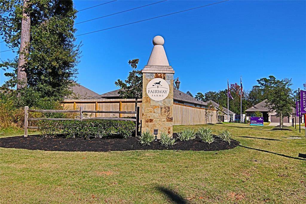 10718 Catclaw Court - Photo 1