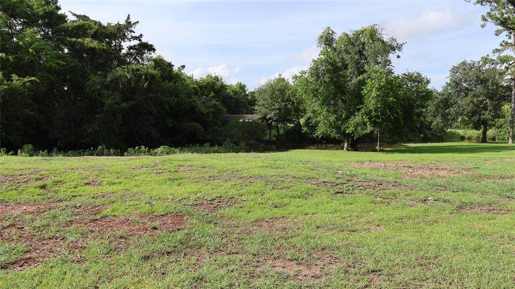 8 Bayou Bend Drive Drive - Photo 1