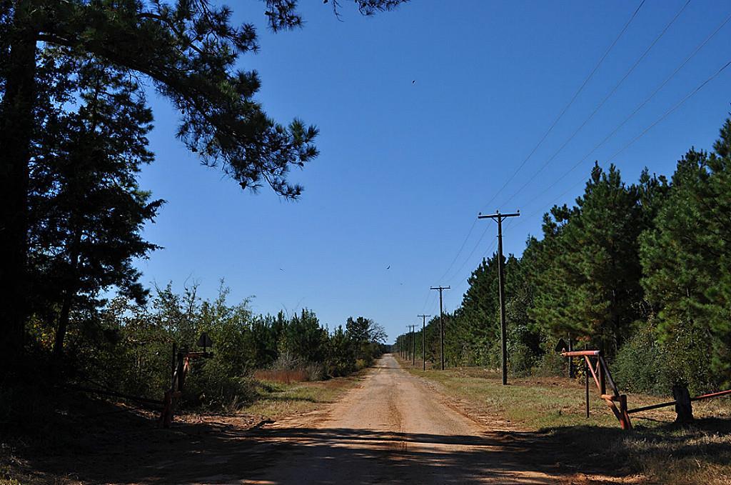 114 Ac Cr 449 - Photo 1