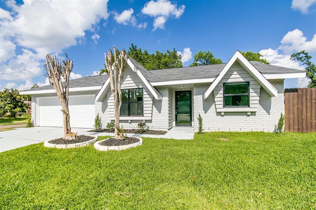 5743 Ludington Drive - Photo 1