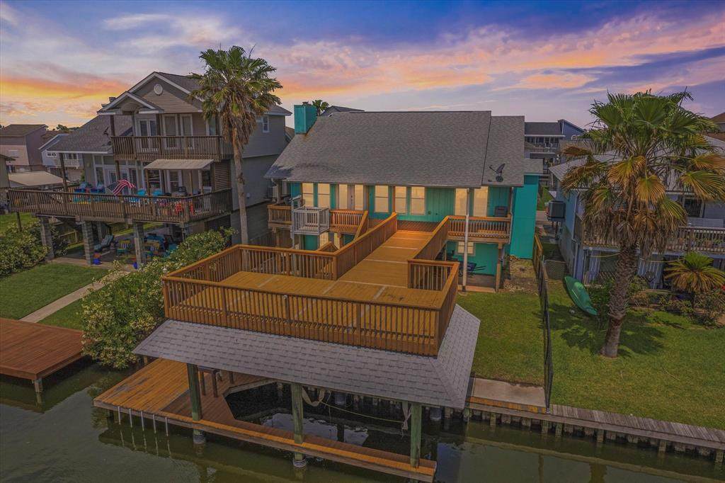 1094 Redfish Street - Photo 1