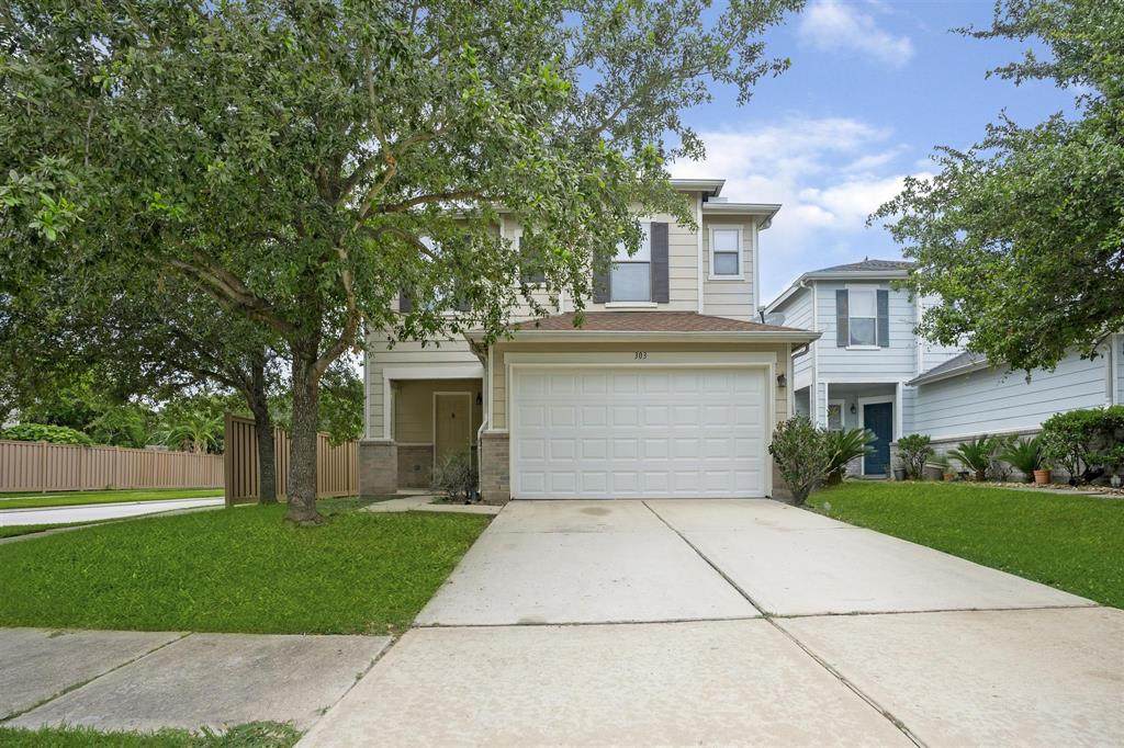 303 Remington Harbor Court - Photo 1