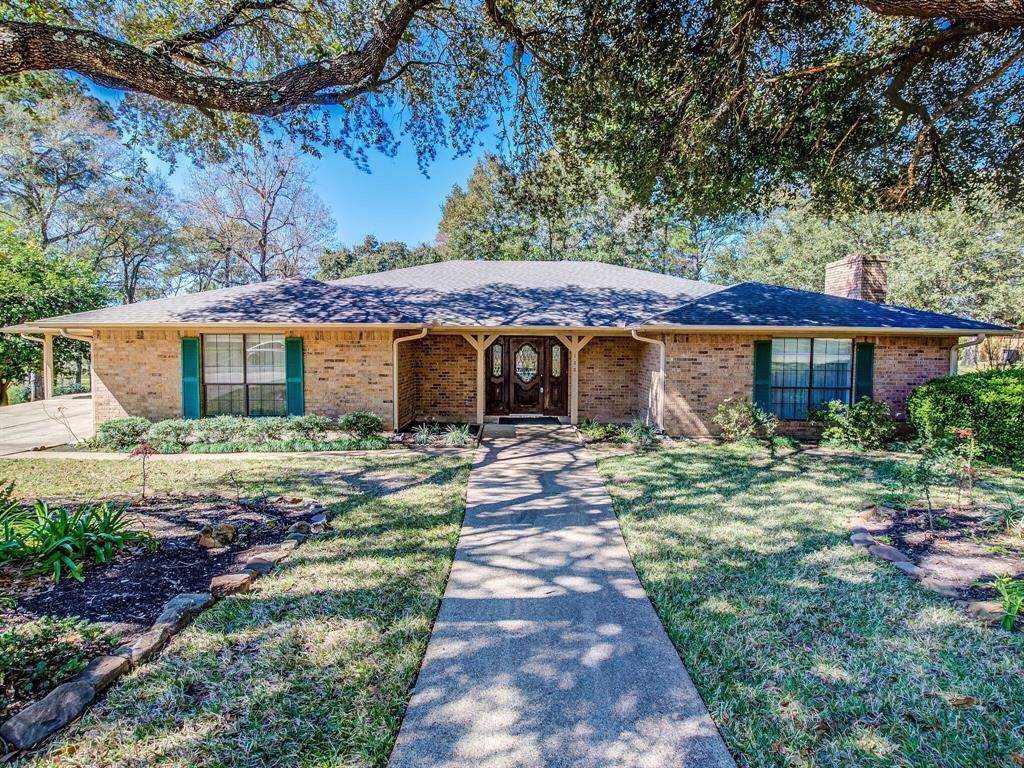 122 Mockingbird Lane - Photo 1