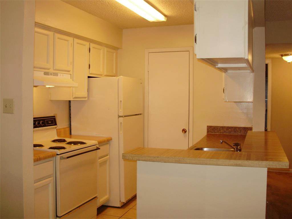 17331 Red Oak Drive - Photo 1