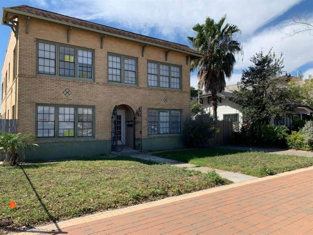 314 Mcintyre Street - Photo 1