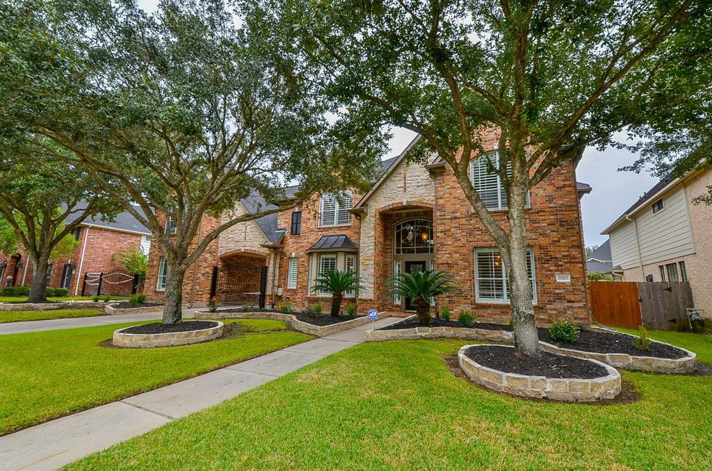 13902 Greenwood Manor Drive - Photo 1
