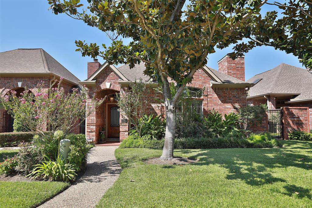 6840 Queensclub Drive - Photo 1