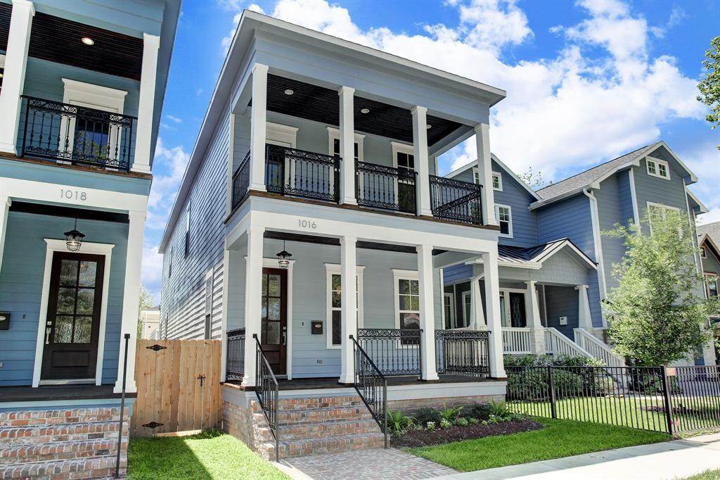 1016 Aurora Street - Photo 1