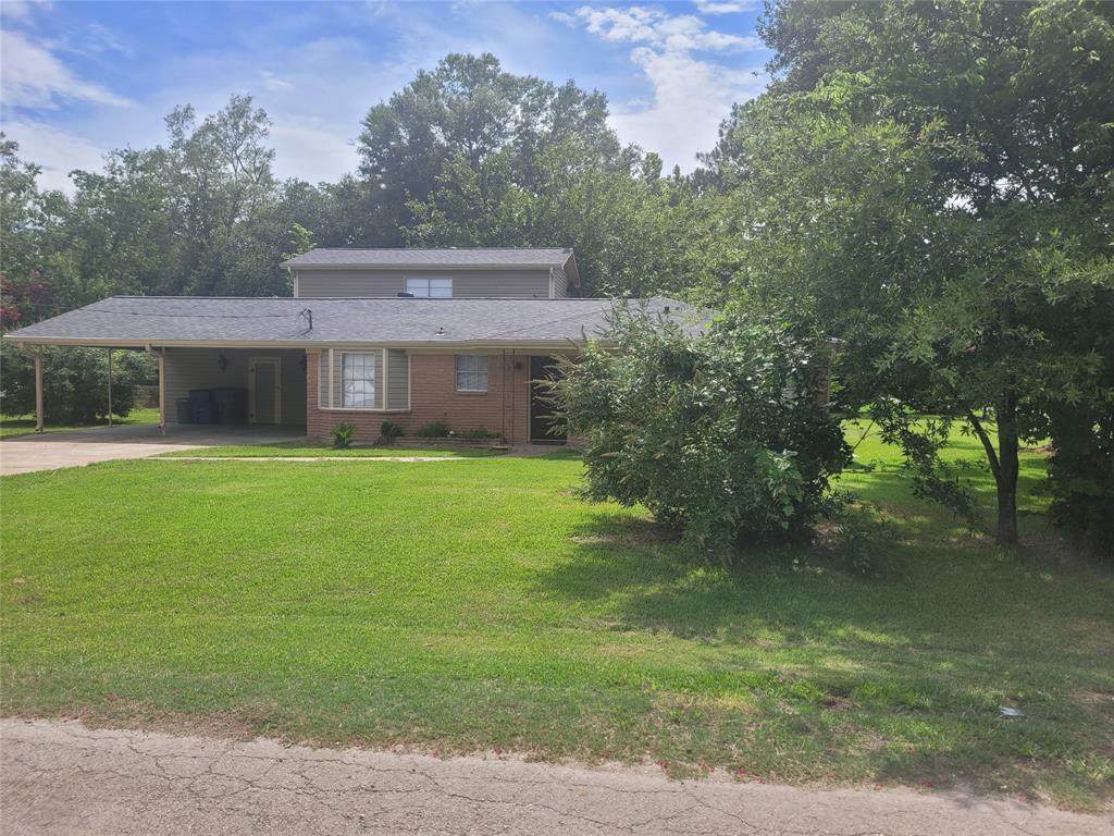 3153 Sherwood Drive - Photo 1