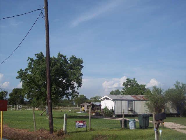 9710 Puritan Way - Photo 1