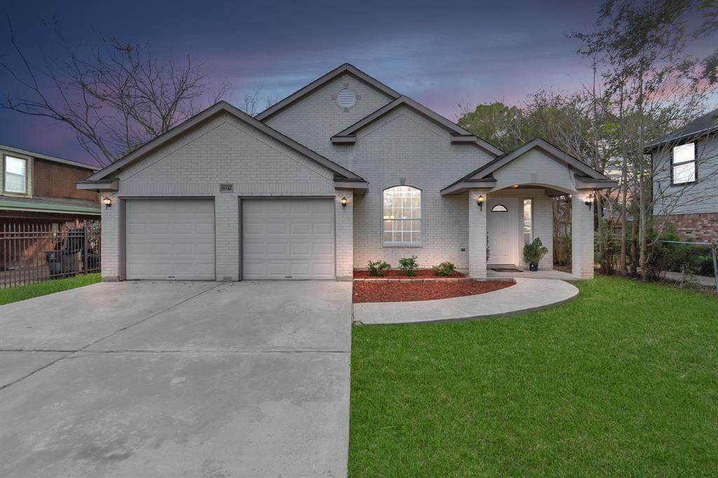 8342 Tareyton Lane - Photo 1