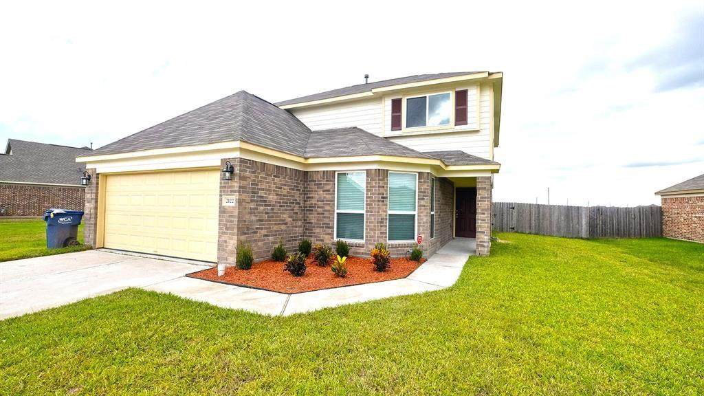 2122 Red Cedar Trail - Photo 1 2122 Red Cedar Trail - Photo 1