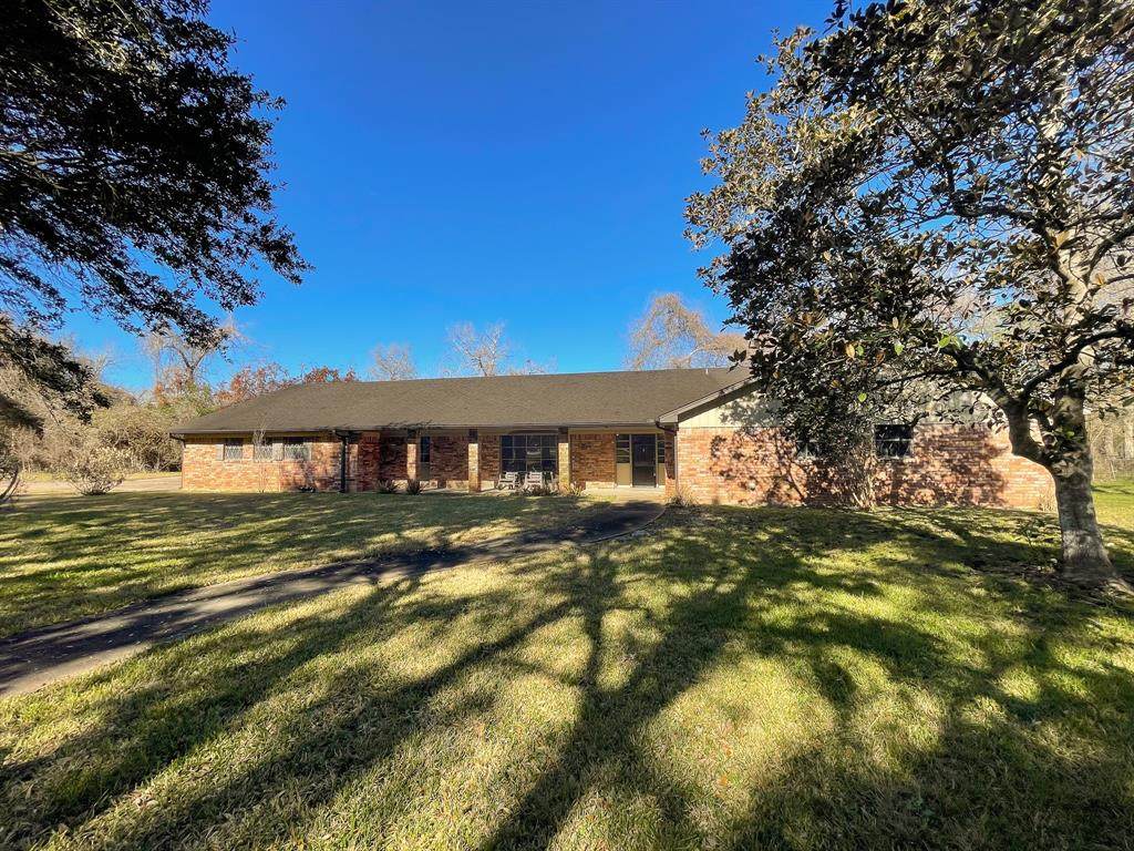 506 Dance Drive - Photo 1