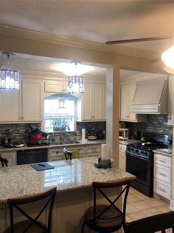6940 Hemlock Street - Photo 1 6940 Hemlock Street - Photo 1