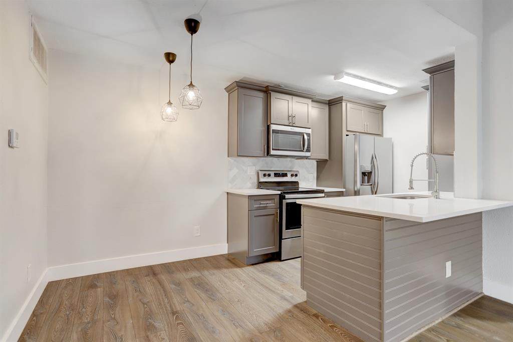 10101 Gessner Road - Photo 1