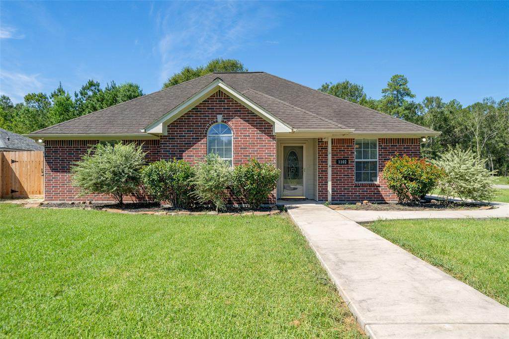 1102 Jefferson Avenue - Photo 1