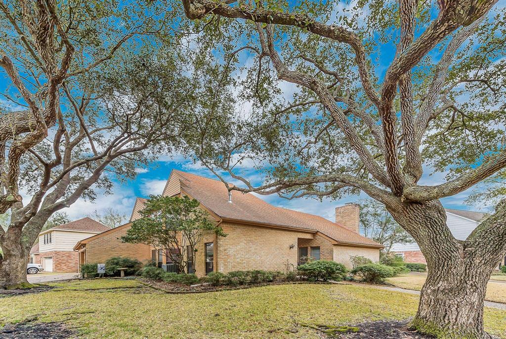 20610 Barkston Court - Photo 1