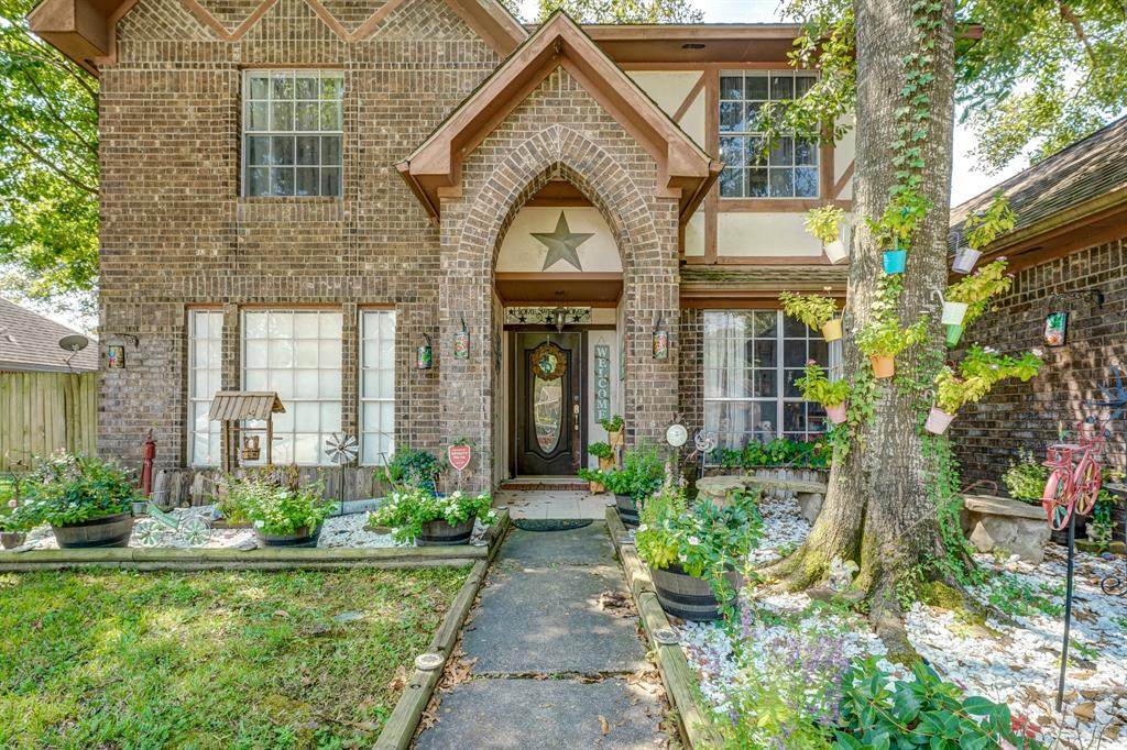 8302 Leafdale Drive - Photo 1