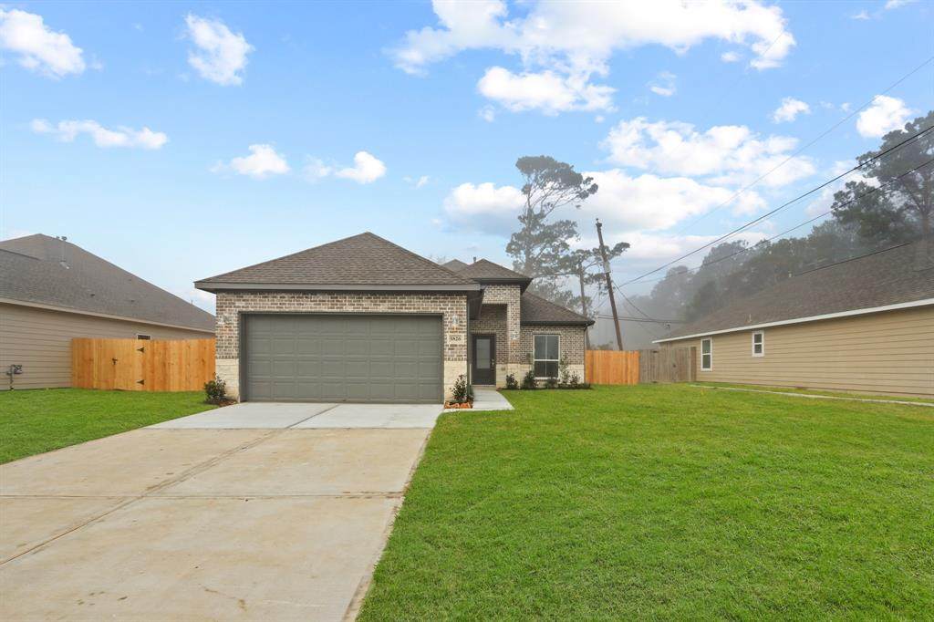 5826 Pecan Park Drive - Photo 1