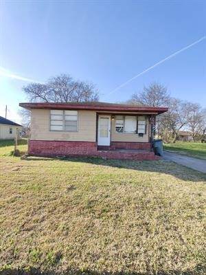 1233 Procter Street - Photo 1
