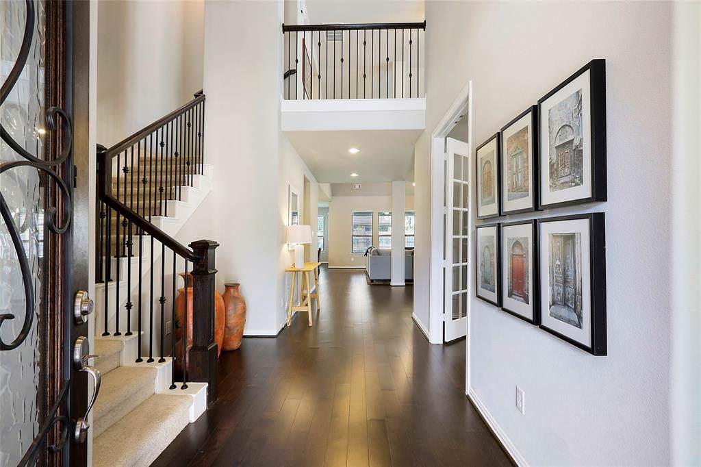 29206 Teal Laurel Drive - Photo 1