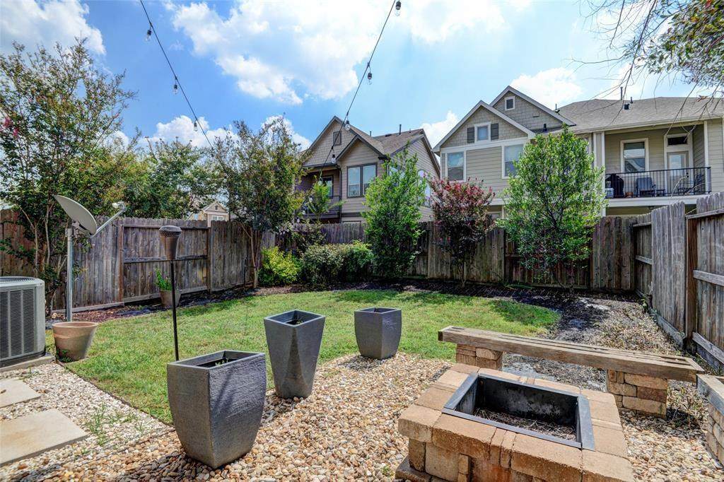 23311 Isola Street - Photo 1