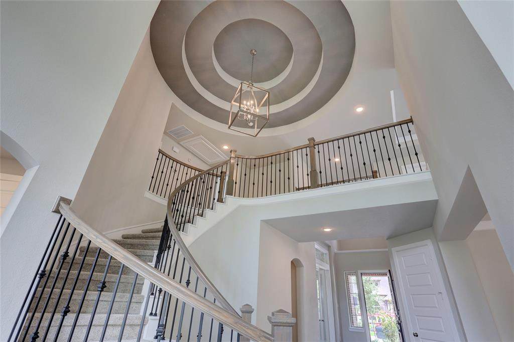 118 North Winter Sunrise Circle - Photo 1
