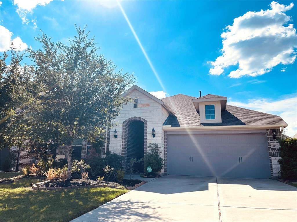 2211 Fox Creek Court - Photo 1