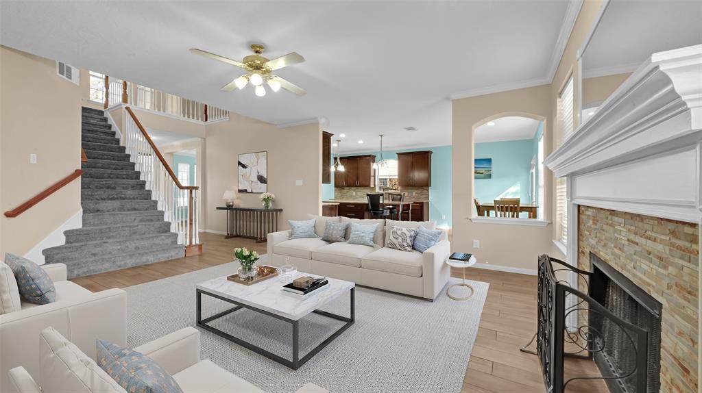 1807 Glen Oak Court - Photo 1